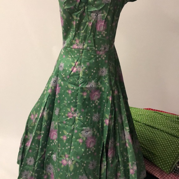 Dolores collectif floral dress new med 3x and 4x - Picture 4 of 4